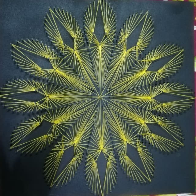 String Art Golden flower